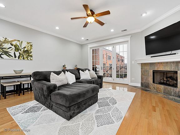 3rd image of 2811 N Bell Ave Unit 106