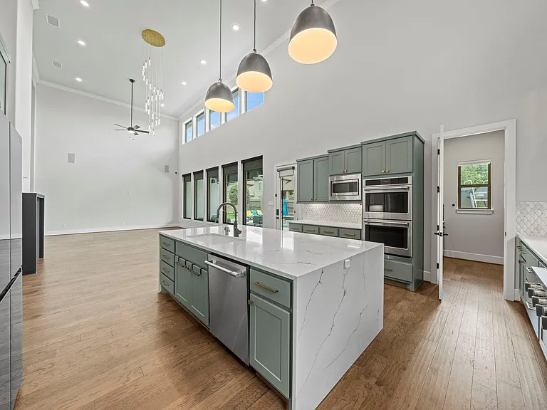 19110 Wimberly Hills Ln — Photo 7