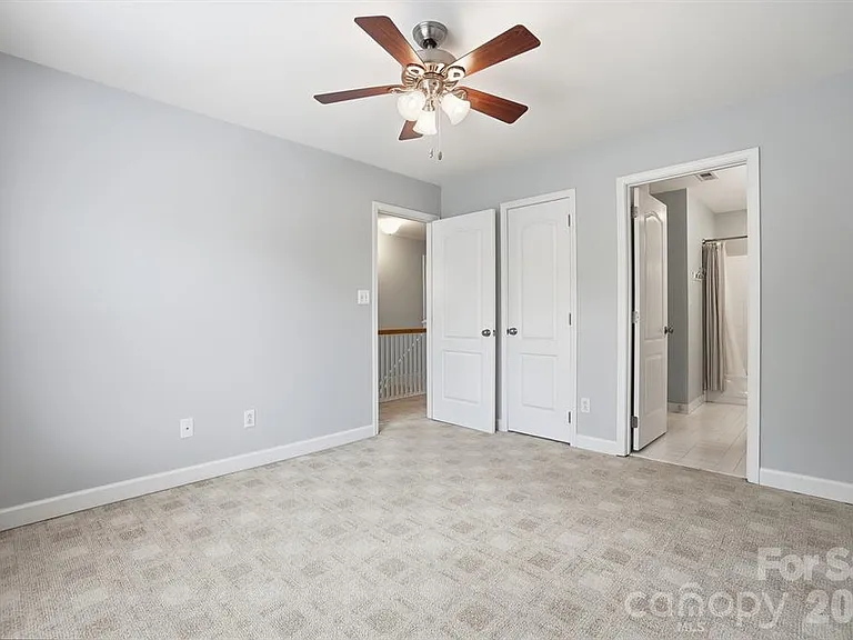 19512 Topgallant Dr — Photo 38