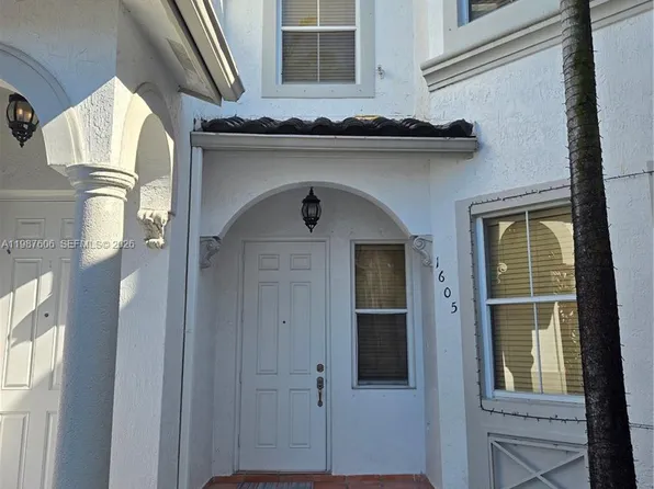 5630 NW 107th Ave APT 1605, Doral, FL 33178