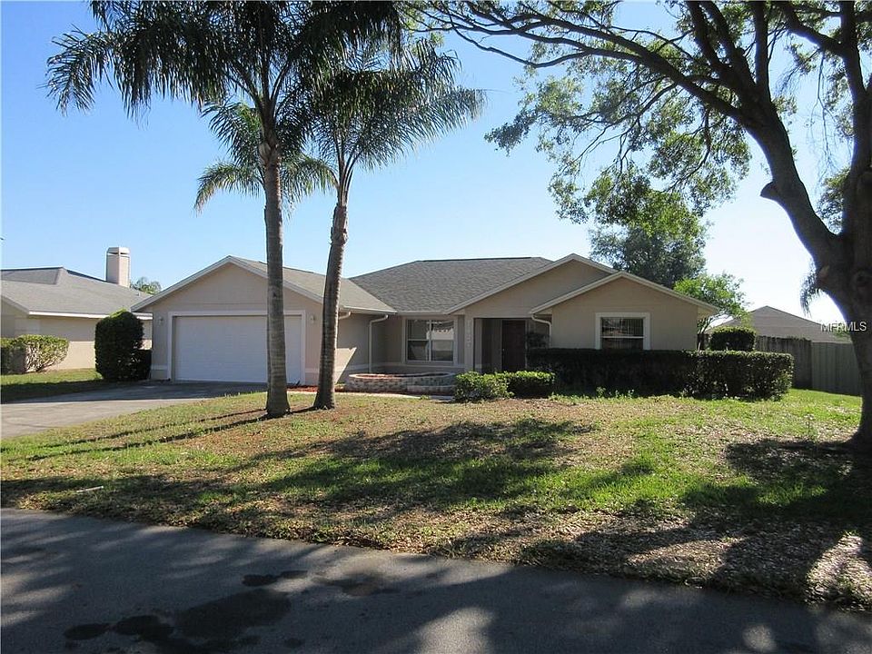 1st image of 7427 Floral Cir E