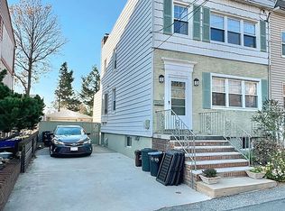 5754 75th St, Middle Village, NY 11379