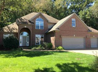 2411 Wheaton Dr, Evansville, IN 47725