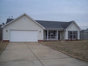 1st image of 7368 Crystal Dr
