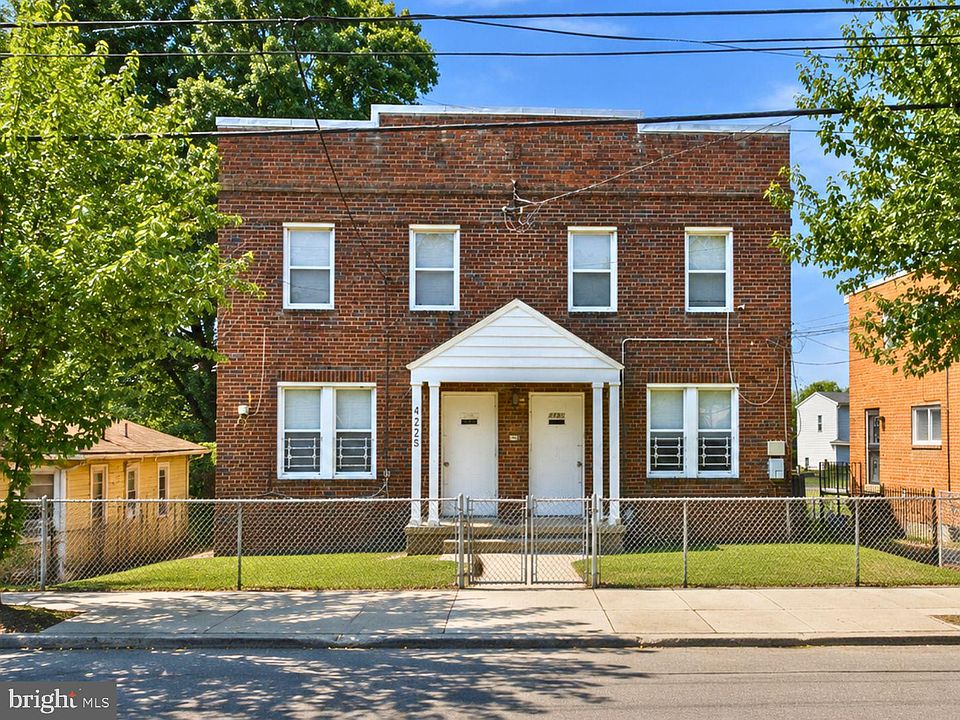 1st image of 4223 Eads St NE APT 1