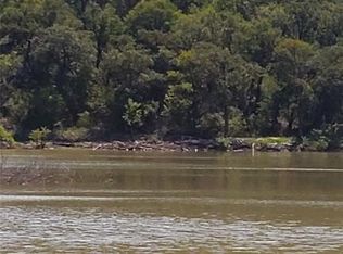 18 N Cimmarron Hill Ct, Bridgeport, TX 76426