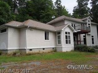 318 Vance Gap Rd, Asheville, NC 28805