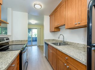 524 Federal Ave E APT 105, Seattle, WA 98102
