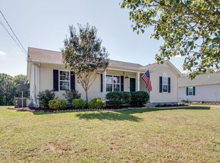 1215 Dellrose Dr, Bell Buckle, TN 37020