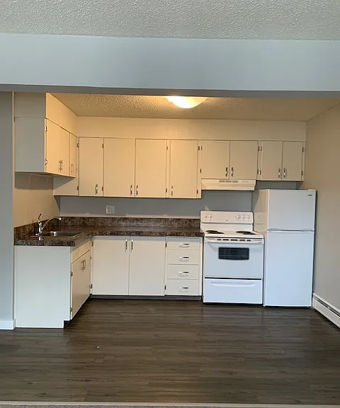 2200 Smith St #1 — Photo 2