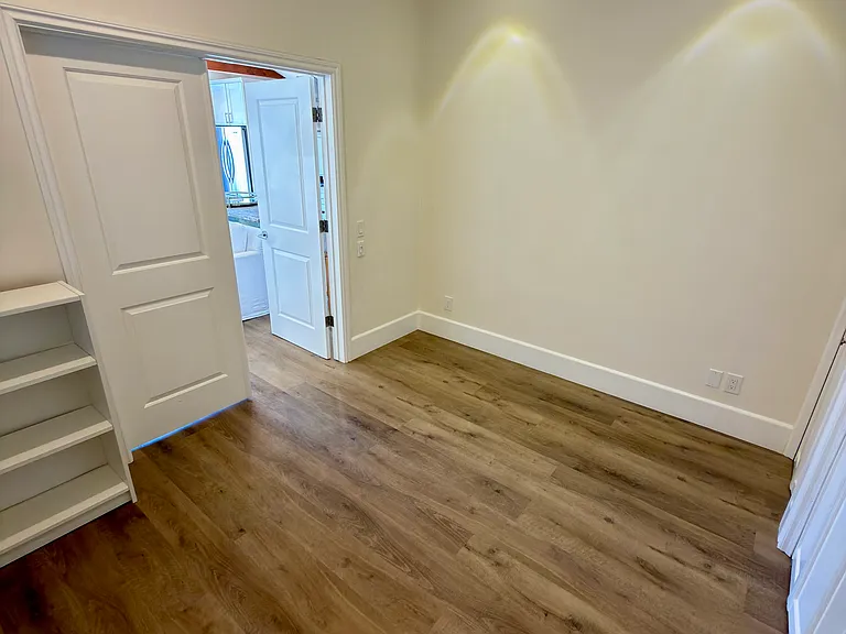 385 Mermaid St #A — Photo 14