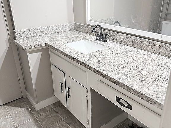 2nd image of 205 Village Ln