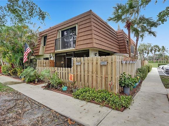 3rd image of 4887 NW 94th Terrace #4887