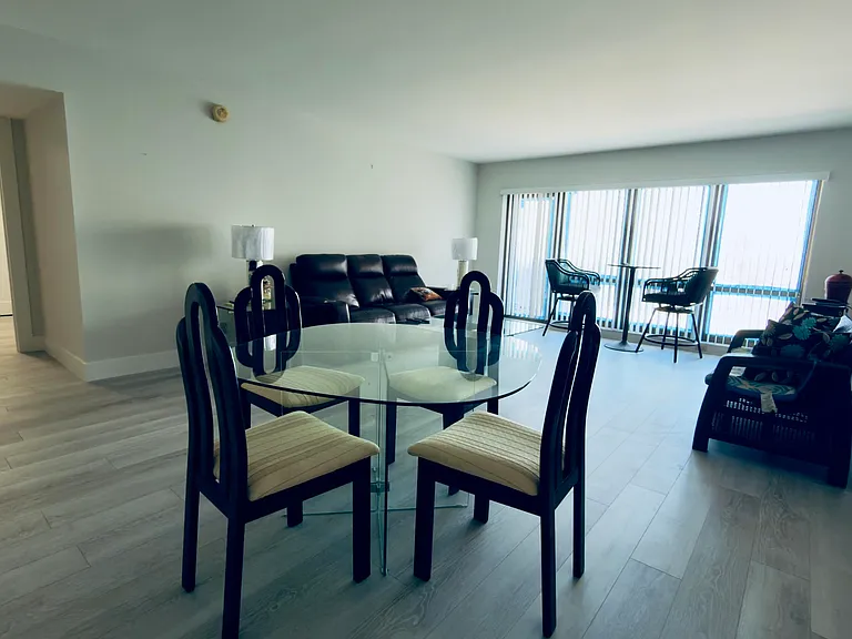5100 N Ocean Blvd #502 — Photo 8
