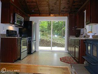 5th image of 395 Dogwood Ct