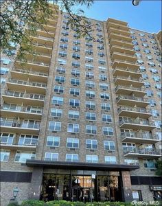 41-40 Union Street #5U, Flushing, NY, 11355