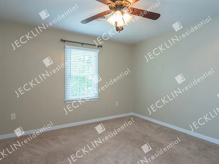 2329 Horsley Dr — Photo 27