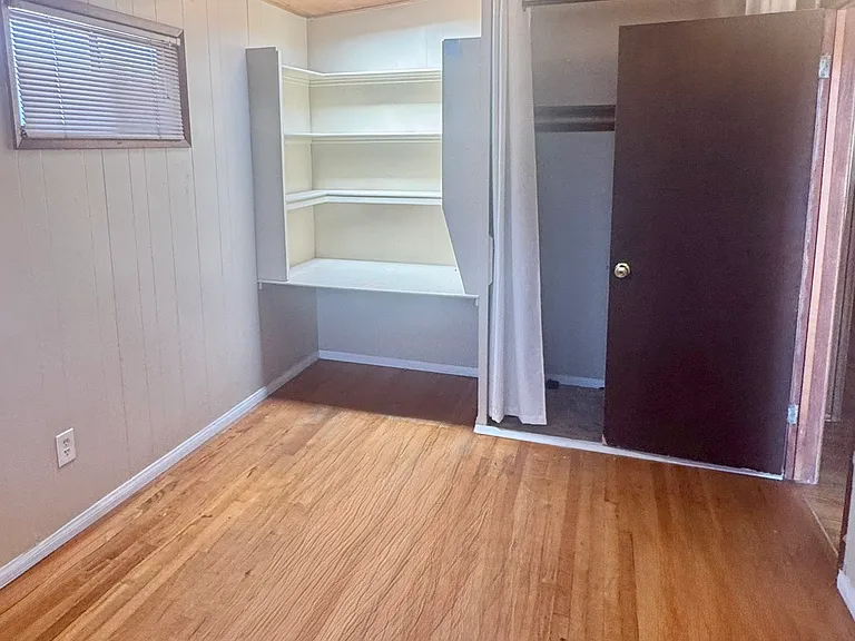 5027 Campanile Dr — Photo 8