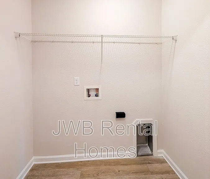 7844 Playschool Ln — Photo 11