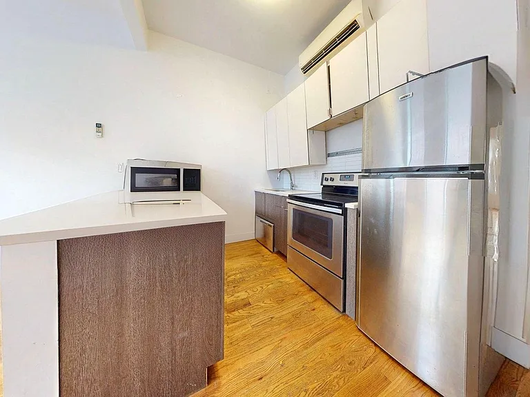 255 W 121st St #PARLOR — Photo 7