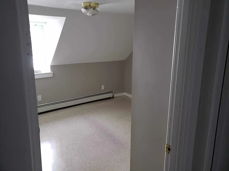 93 Market St #102 — Photo 4