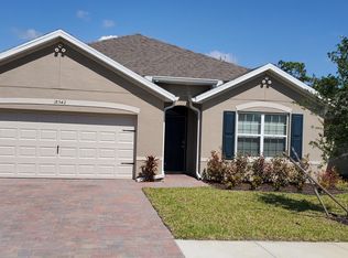 18542 Marlin Kite Ln, North Fort Myers, FL 33917