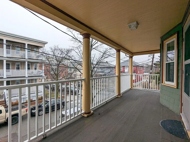 4 Edgar Ct #2 — Photo 7