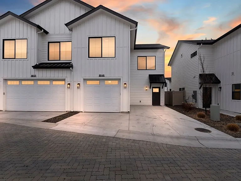 Alpine Landing Townhomes — Photo 20