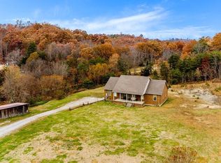 1742 Calico Rd, Berea, KY 40403