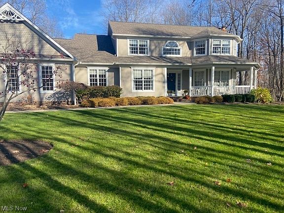3rd image of 11780 Pinehurst Dr