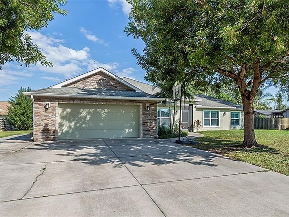2nd image of 347 E Baffin Dr