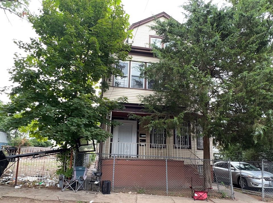 1st image of 152-154 Sunset Ave