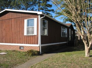 1090 Sea Holly Ct, Virginia Beach, VA 23454