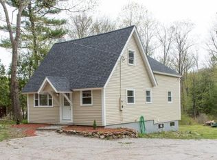 154 Hodgdon Rd, Weare, NH 03281