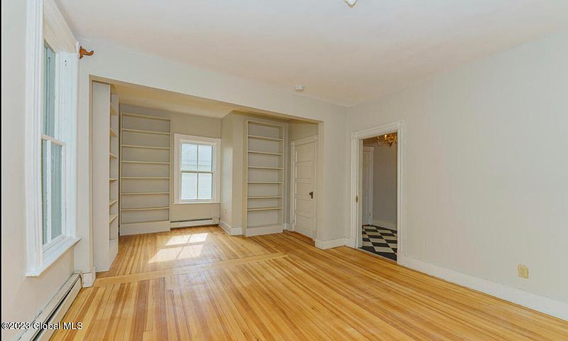 4th image of 1 Hunter Street