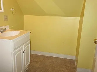 29 Bunker Hill St #2 — Photo 5
