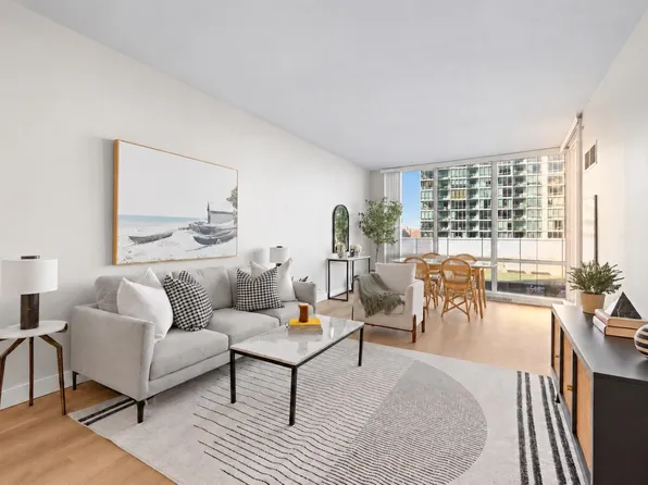 20 Newport Pkwy #1010-JC, Jersey City, NJ 07302