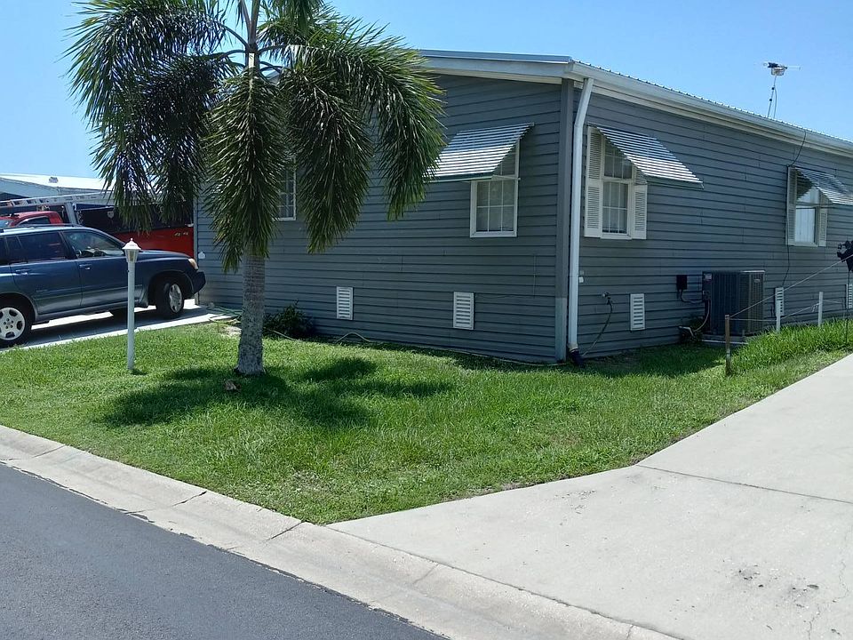1st image of 114 Lamplighter Dr