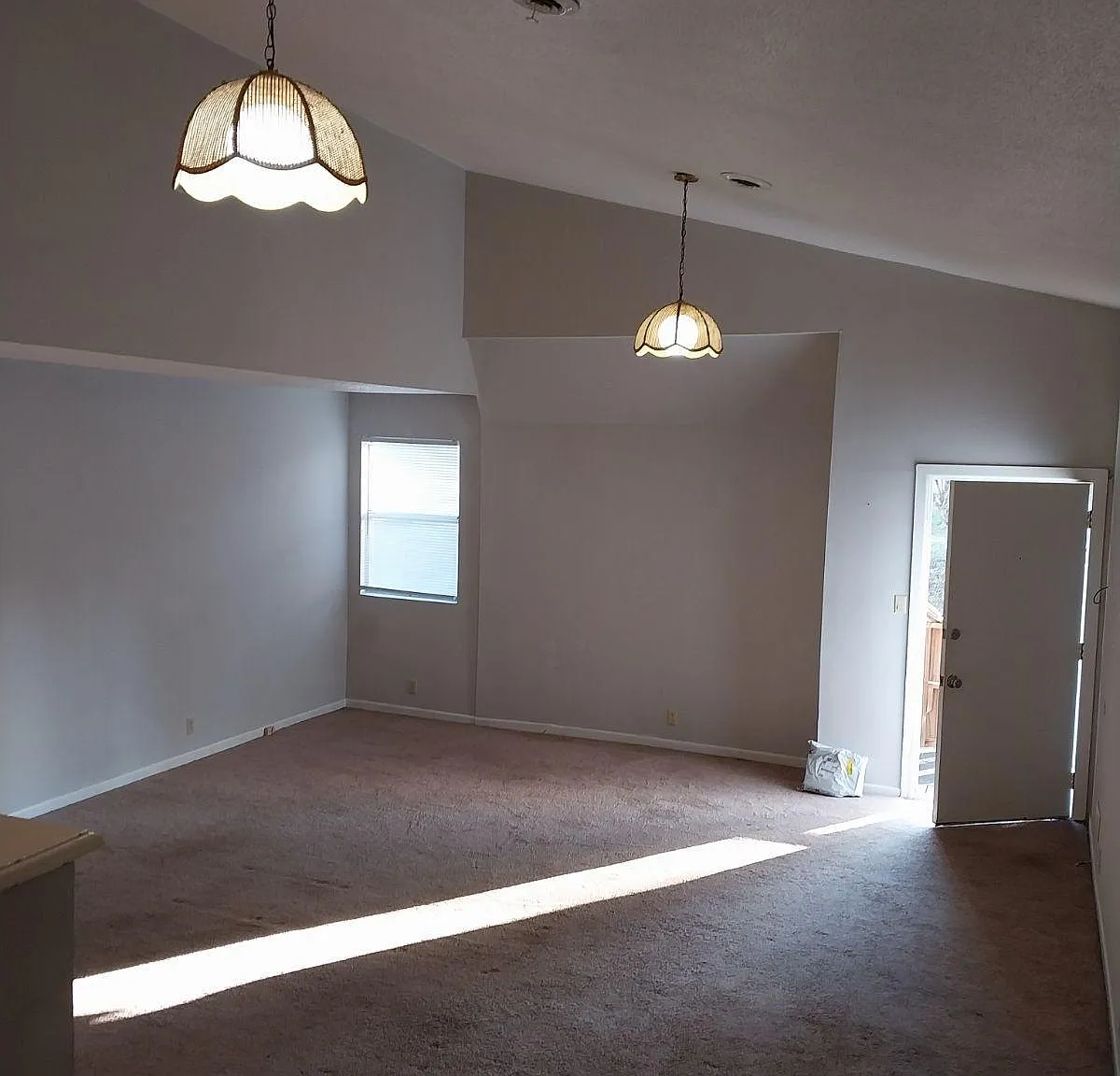 2 bed, $1,245 — Photo 4
