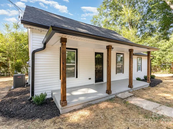 25 Bennett Dr, Kings Mountain, NC 28086