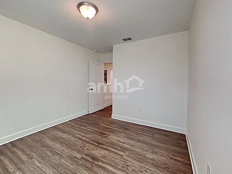 1261 Tan Tara Trl — Photo 32