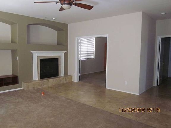 Dwn-stair Bedroom - Den