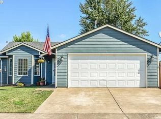 1037 Kees St, Lebanon, OR 97355