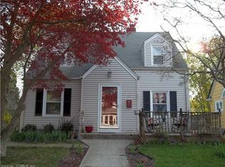 17 Morton St, New London, CT 06320