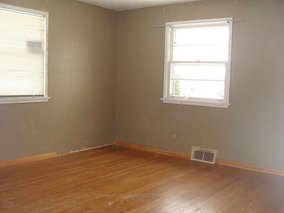 2nd image of 9164 Esther Dr