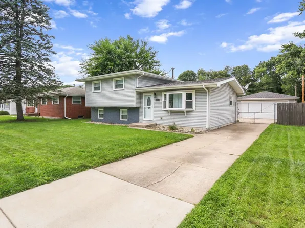 6604 Monument Ave, Portage, IN 46368
