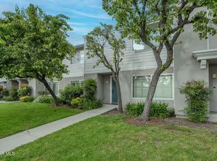 10220 Zelzah Ave UNIT 3, Northridge, CA 91325