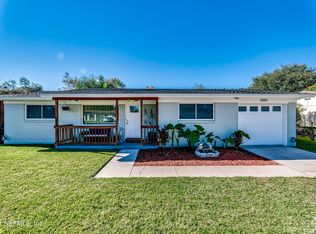 1084 Sawyerwood Dr, Jacksonville, FL 32221