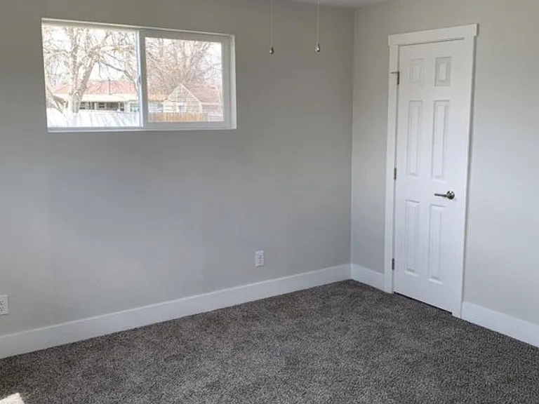 1173 Moline St — Photo 5