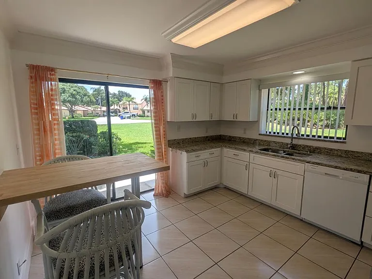 3705 SW Quail Meadow Trl #F — Photo 7